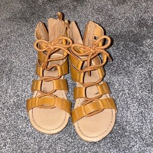 Old Navy Sandals 10 girls